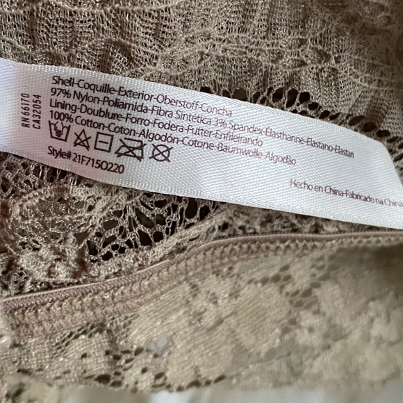 Intimately Free People Taupe Lace Scalloped Bandeau Bra Size Small - Picture 8 of 8